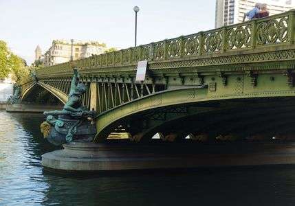 日も暮れよ　鐘も鳴れ