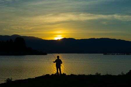 黄昏れて・・・