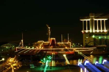 南極観測船　ふじのワープ