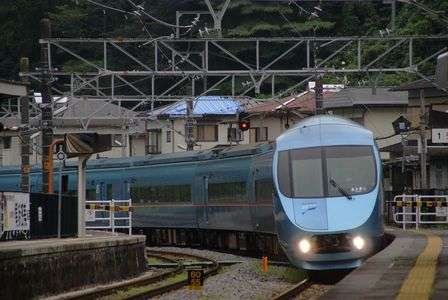 特急あさぎり・2つの顔