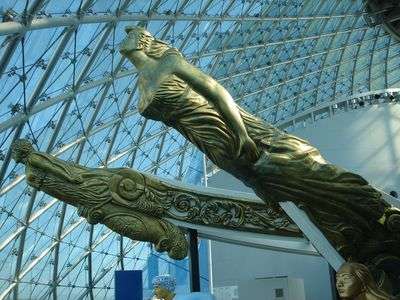 帆船の航海安全を願う女神様