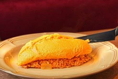 ダブルチーズハンバーグオムライス🍴