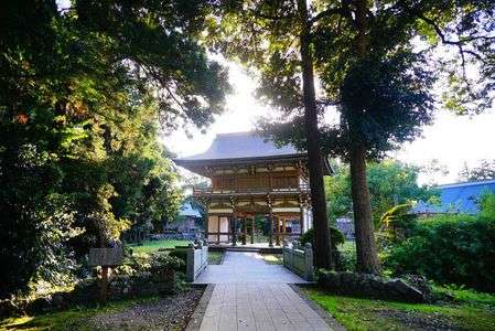 中世が香る日蓮上人ゆかりの名刹【 妙宣寺 】阿佛坊　山門