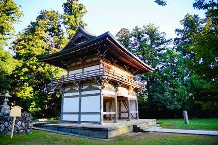 中世が香る日蓮上人ゆかりの名刹【 妙宣寺 】阿佛坊　山門