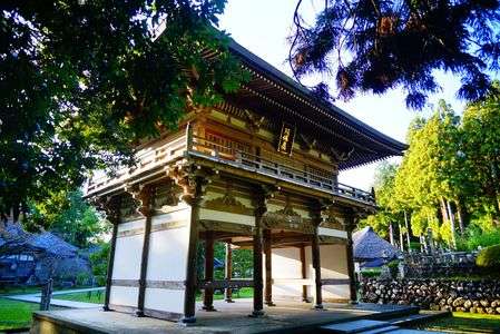 中世が香る日蓮上人ゆかりの名刹【 妙宣寺 】阿佛坊　山門