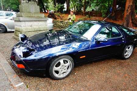 「昭和100年」谷保天満宮旧車祭2025・ポルシェ928