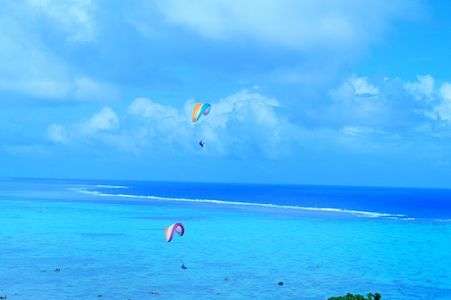 パラグライダー