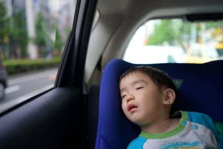 レンタカーの車窓から