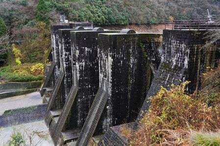 豊稔池ダム（1930年完成）