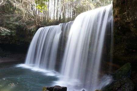 水のカーテン