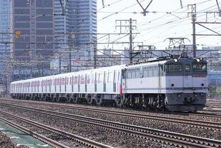 甲種輸送　12-600形