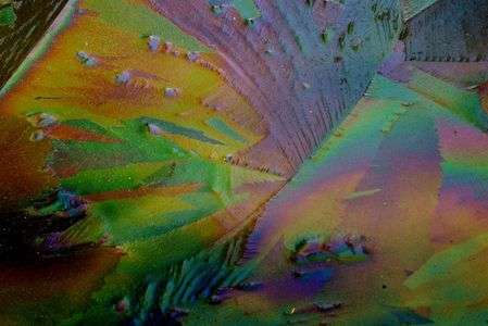 薄氷　天然の美