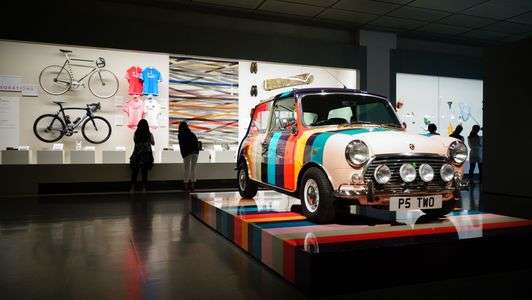 ポールスミス展のクラシックMINI