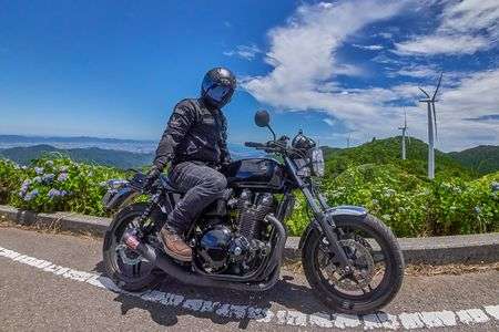 A perfect day for touring.