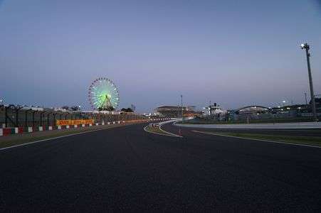 鈴鹿最終コーナー