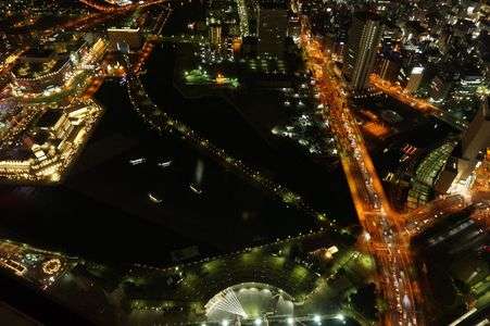 ランドマークタワー・スカイガーデンからの夜景