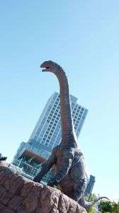 福井駅の恐竜 フクイティタン  #壁紙2023#
