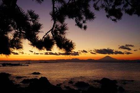131130 森戸の夕照と富士山