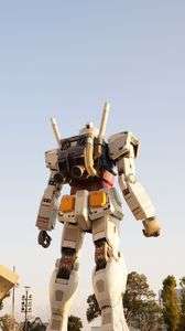 こいつが飛び出した！