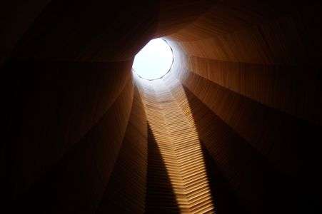 天上世界へのワームホール