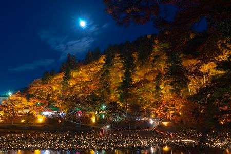 満月の夜の香嵐渓