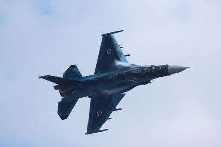 すごくすごい機動飛行