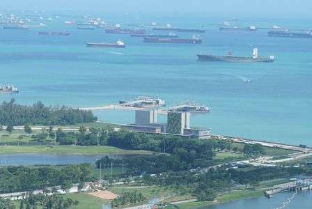 マリーナベイサンズの展望台の景色