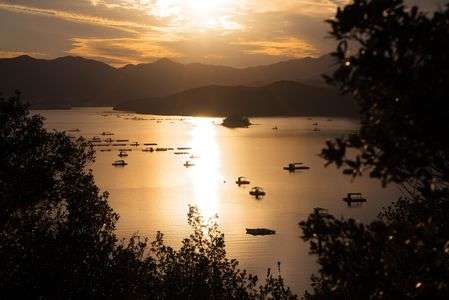 ウチノ海の夕景