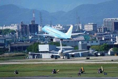 県営名古屋空港（2016.4.30)