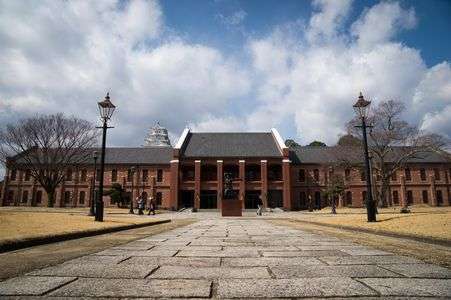 姫路市立美術館