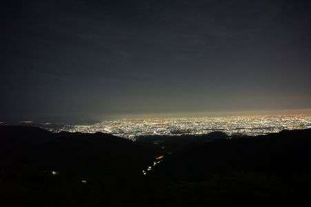 夜景：芦有ドライブウェイ 東六甲展望台