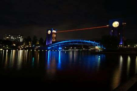富岩運河環水公園の夜景