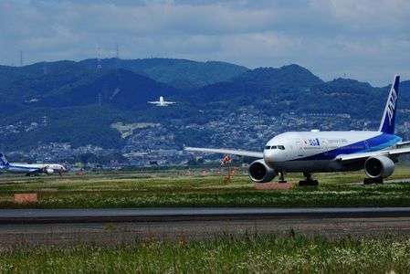 離陸・着陸・誘導路　伊丹空港