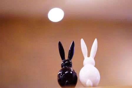 満月のような…