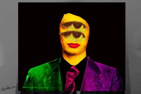 悲しくて幸せな自画像