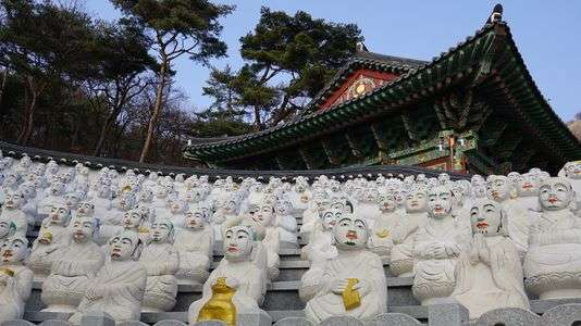 普門寺の五百羅漢像