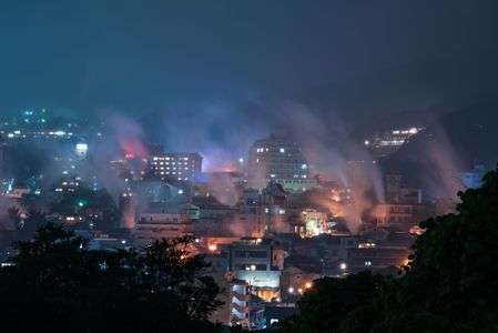 別府の湯けむり