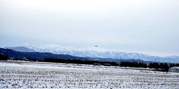 河北潟から白山連峰