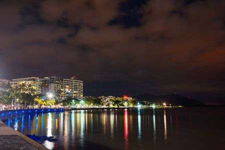 ケアンズ夜散歩