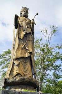 安倍首相？ 舘山寺聖観音菩薩