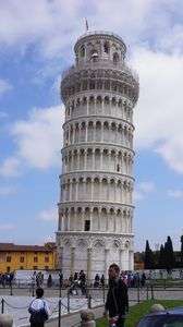 ピサの斜塔