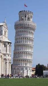 ピサの斜塔