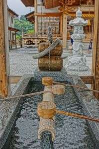 岩国白蛇神社 手水舎