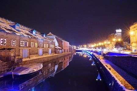 初冬の小樽運河