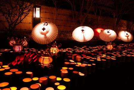 山鹿灯籠浪漫　百華百彩