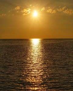 日の入り30分前