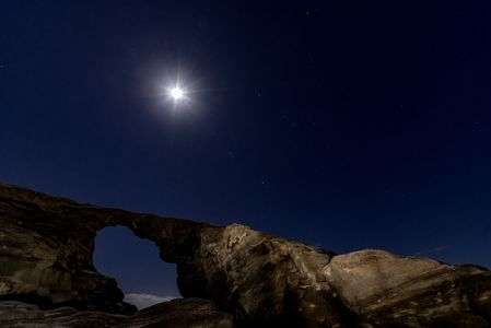 城ヶ島 馬の背洞門 スーパームーンの跡