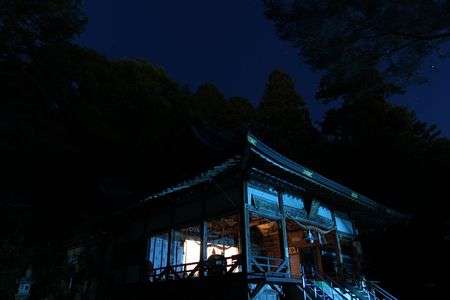夜の神社