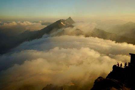 北穂高岳山頂より