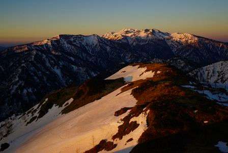 焼岳南峰より、乗鞍岳
